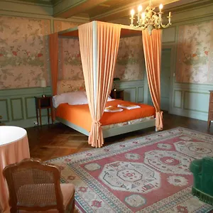Le Chateau D'ailly , Parigny (Loire) Frankrijk