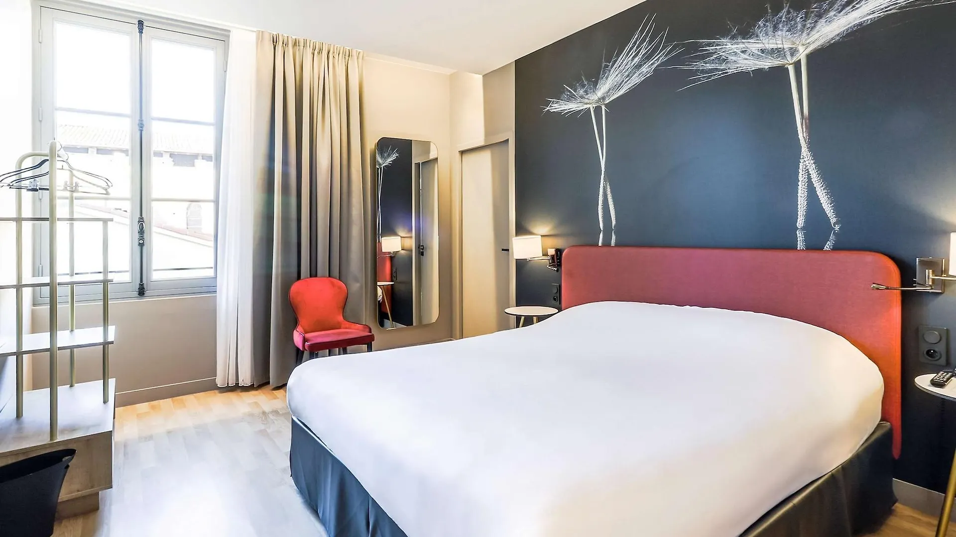 Ibis Styles Toulouse Capitole Hotel