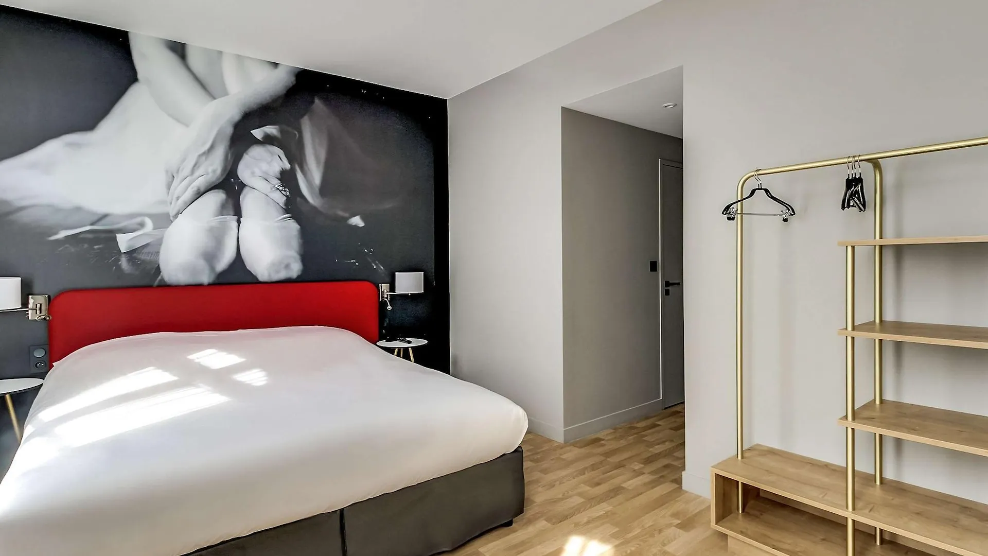 Ibis Styles Toulouse Capitole Hotel