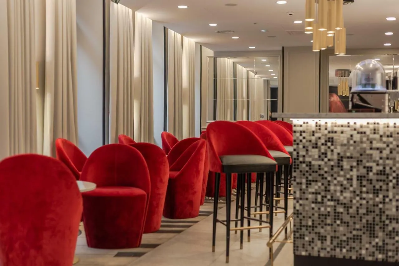 Ibis Styles Toulouse Capitole Hotel 3*,